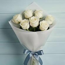 Букет 7 Белых роз Эдлесс Лав в Воскресенском