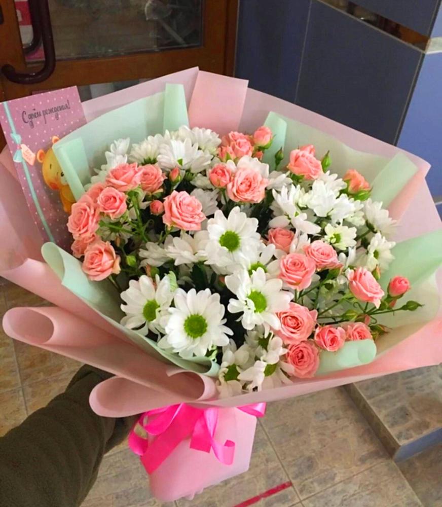 Букет цветов из: Розы и Хризантемы в Воскресенском