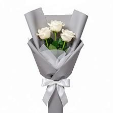 Букет 3 белые розы в Воскресенском