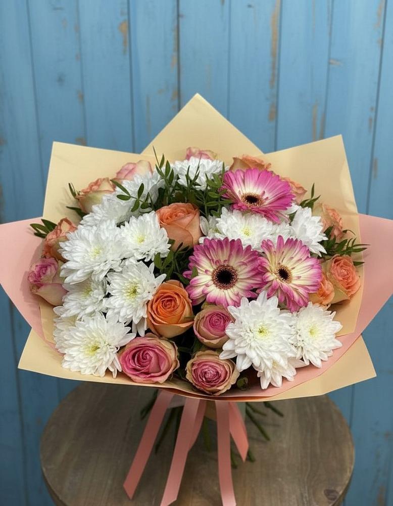 Букет цветов из: Розы, Герберы и Хризантемы в Воскресенском