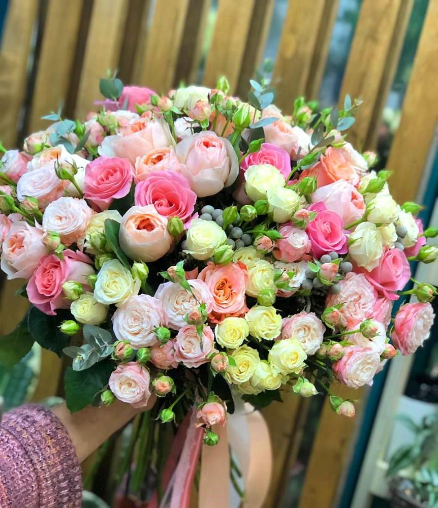 Букет цветов из: Розы в Воскресенском